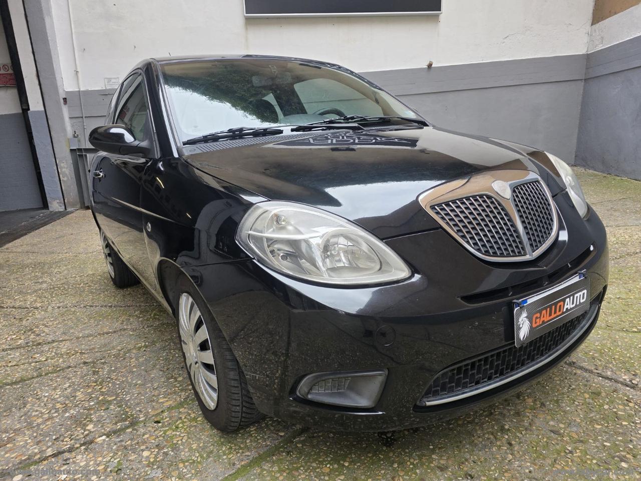 LANCIA Ypsilon 1.2 Platino