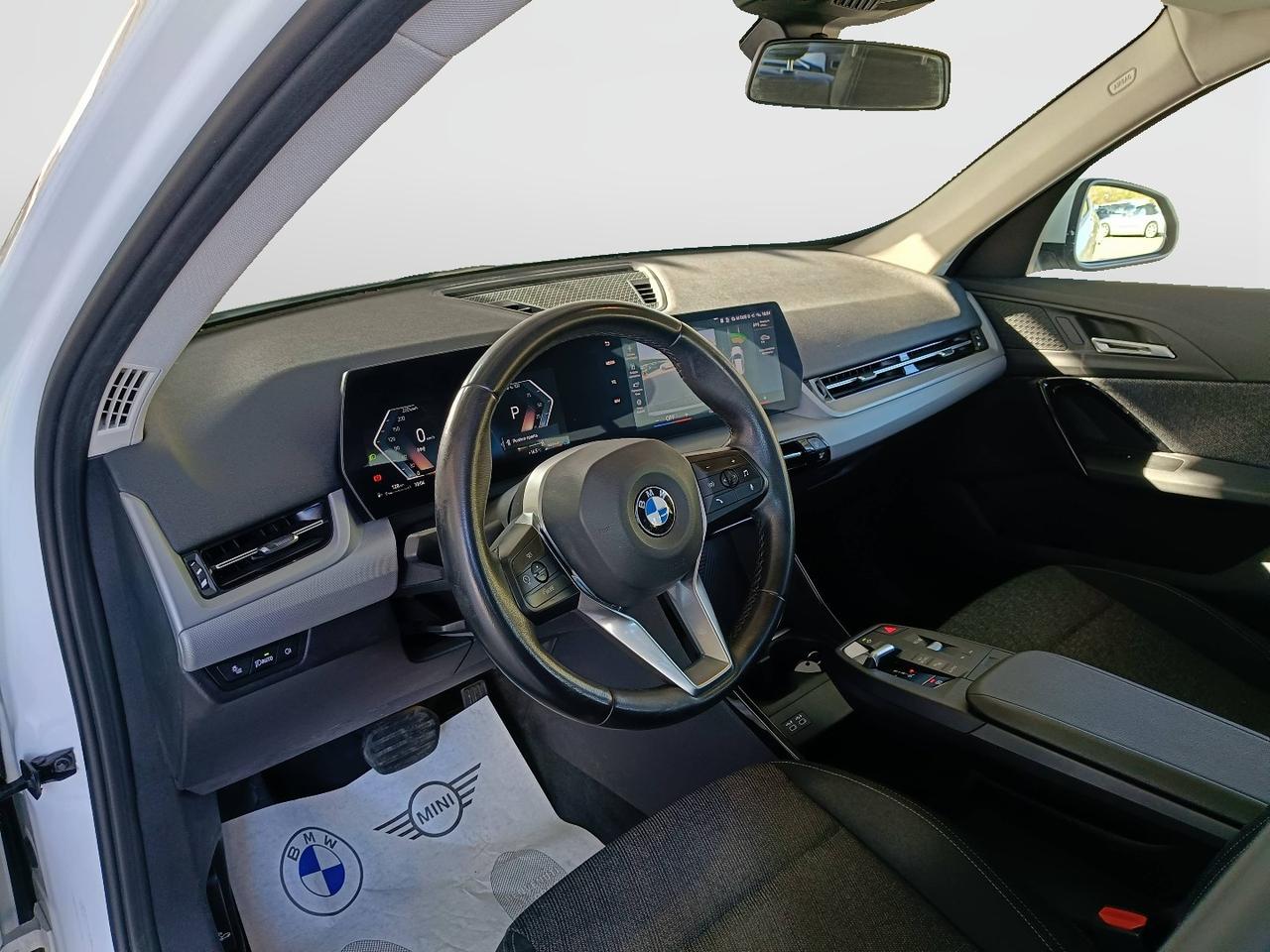 BMW X1 U11 - X1 sdrive18d X-Line auto