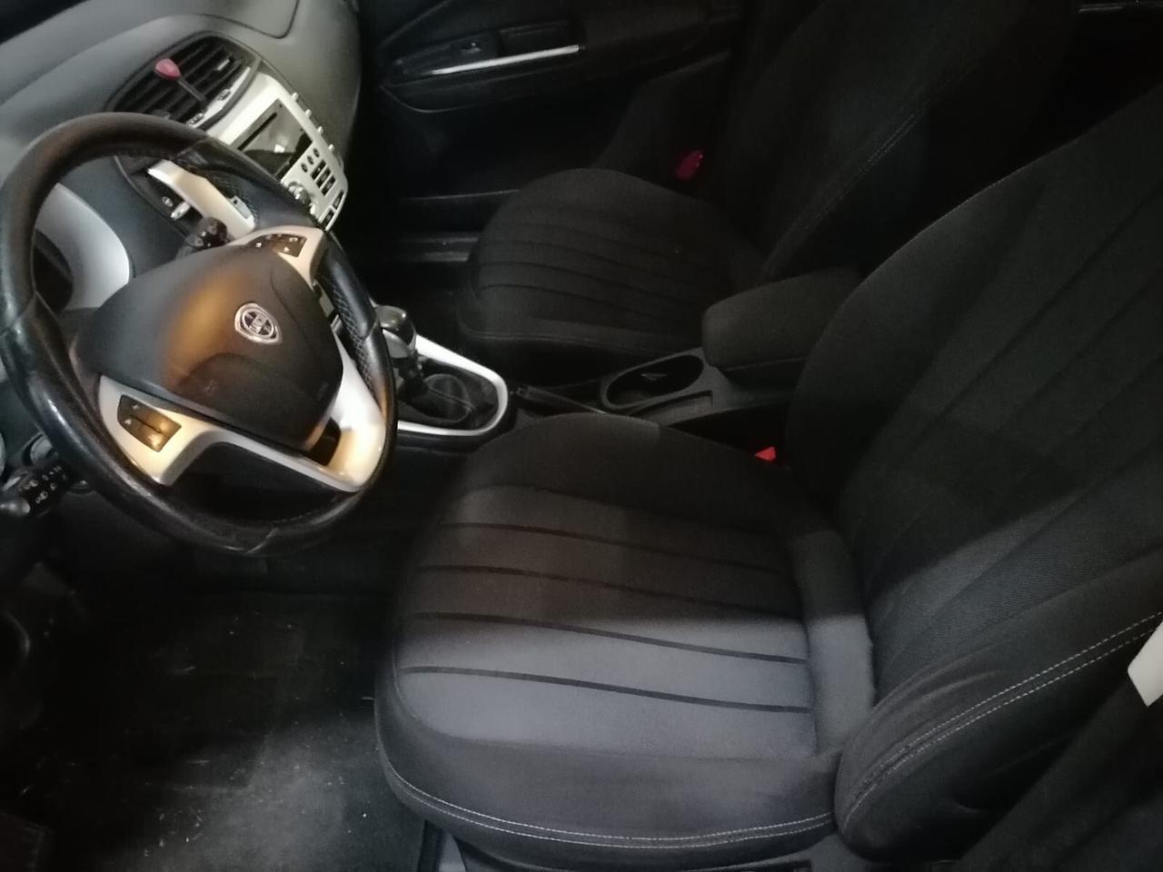 Lancia Delta 1.6 mjet 116cv OK NEOP.