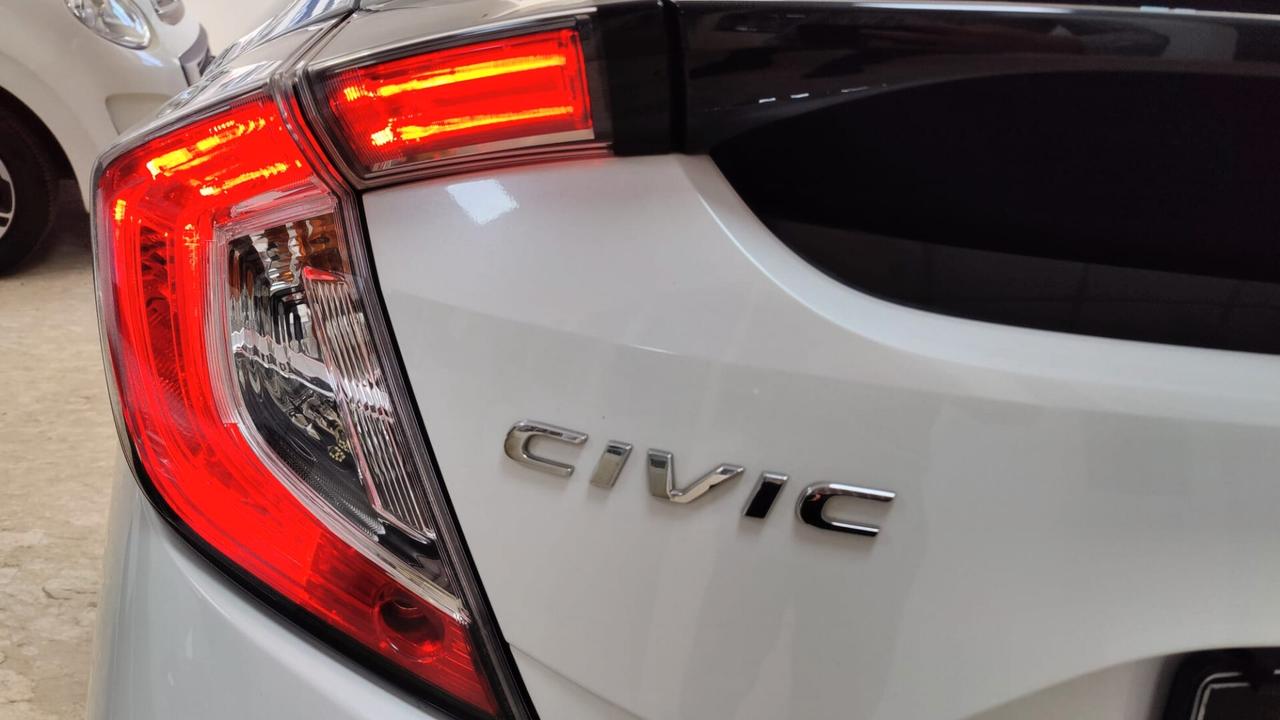 Honda Civic 1.5T 5 porte Sport+