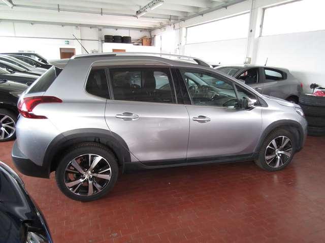 Peugeot 2008 1.5 bluehdi GT Line s