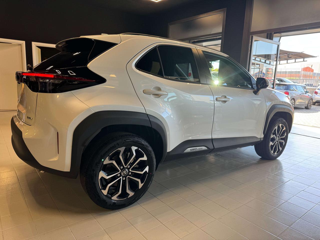 Toyota Yaris Cross 1.5 Hybrid 130 CV 5p. E-CVT Trend