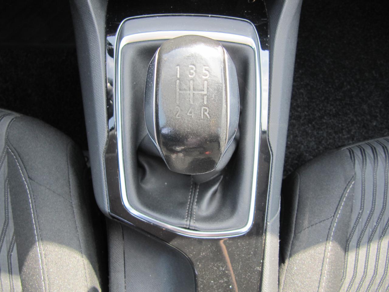Peugeot 308 BlueHDi 100 S&S Active