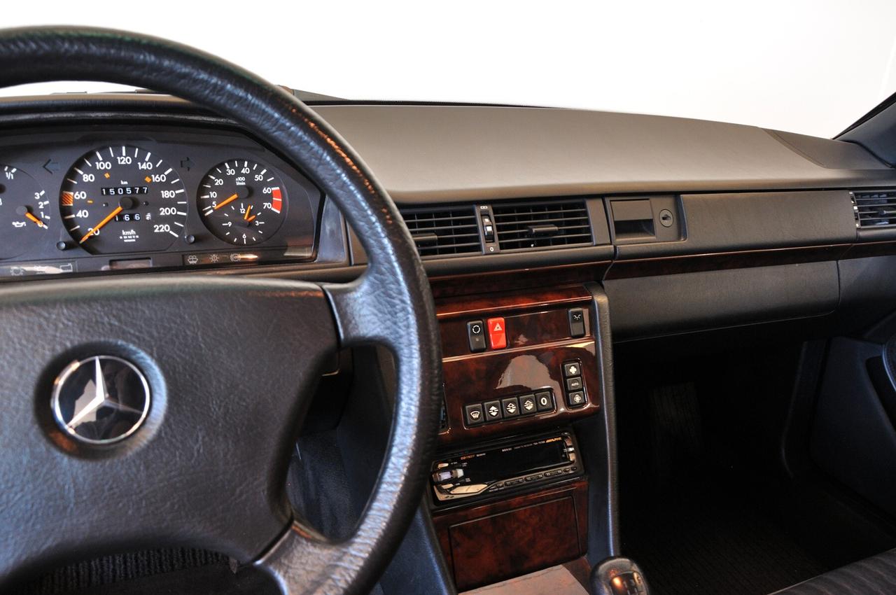 Mercedes-benz 200 E ASI + CRS clima funzionante
