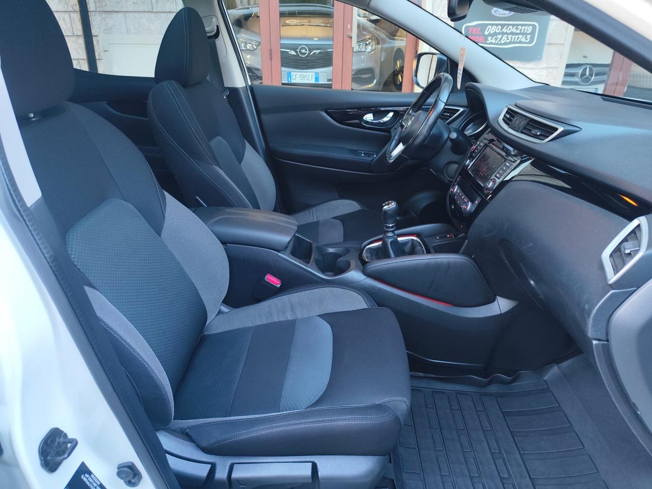 Nissan Qashqai 1.5 dCi 115CV TEKNA TETTO NAVI