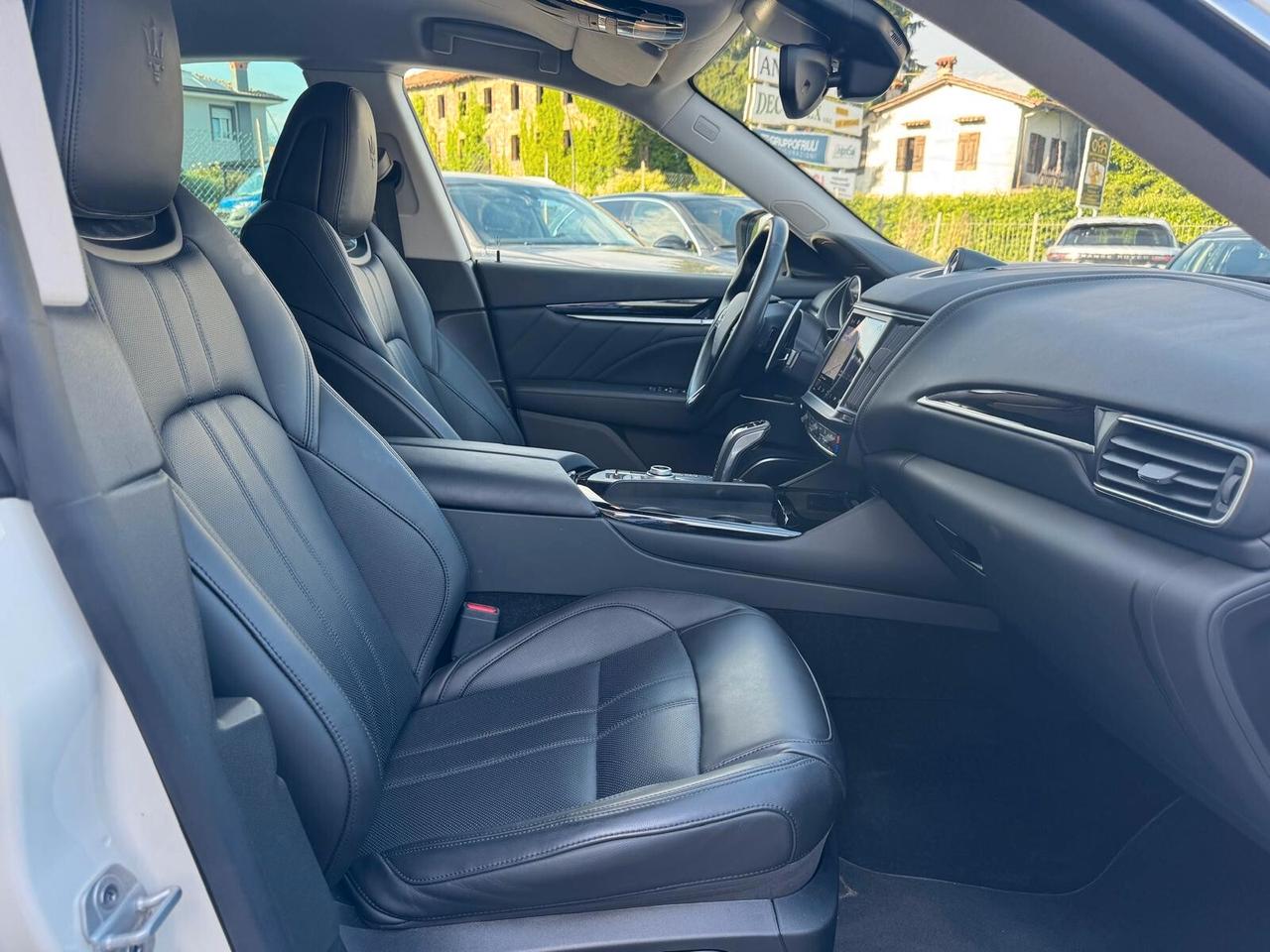 Maserati Levante V6 AWD Gransport