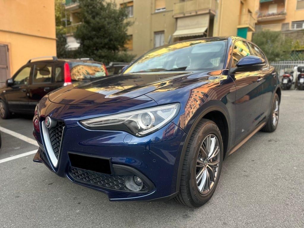 Alfa Romeo Stelvio 2.2 TD 210 CV AT8 Q4 - Distribuzione e Tagliando OK