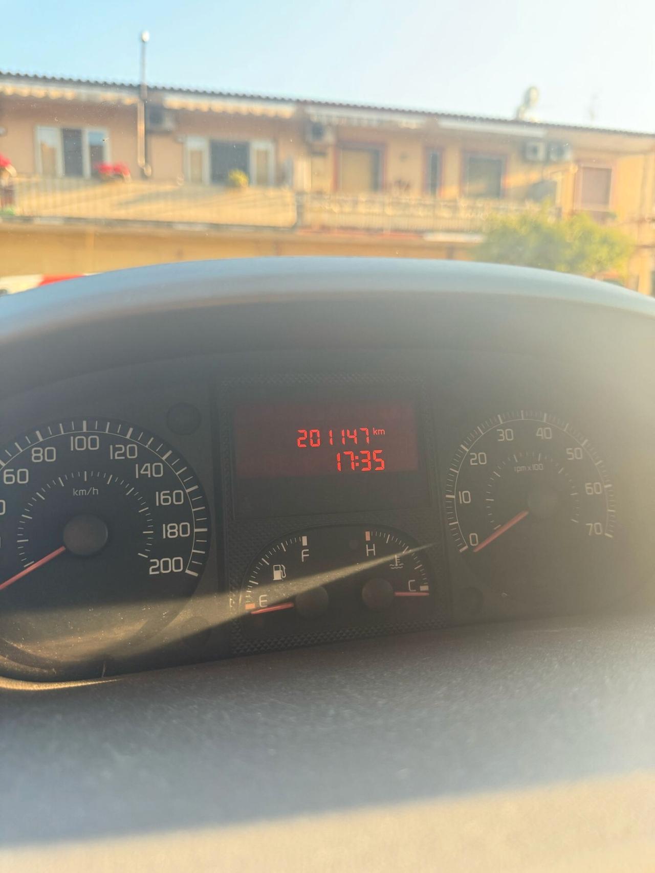 Fiat Idea 1.9 Multijet Emotion
