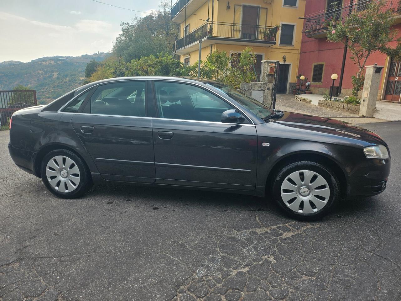 Audi A4 2.0 TDI 143CV 127.000km 2007