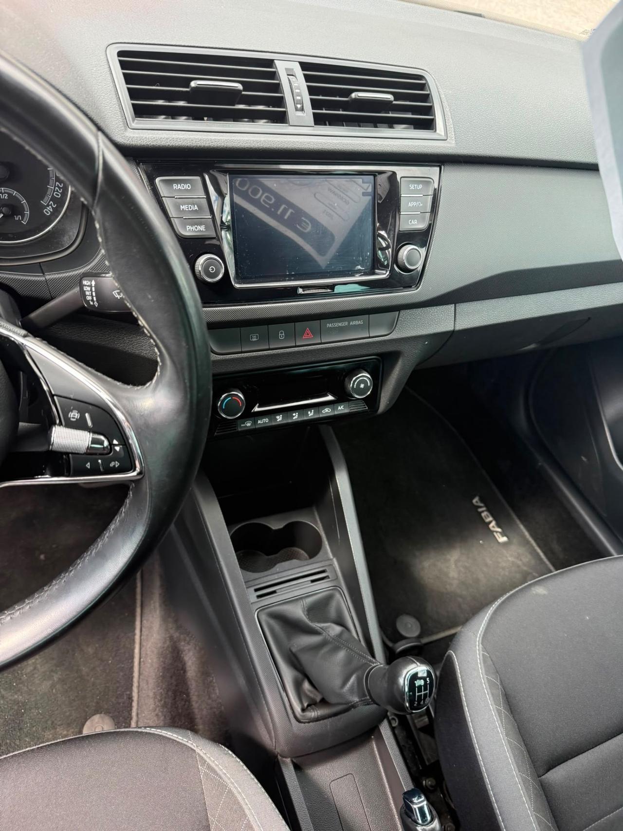 Skoda Fabia 1.0 MPI GPL 60 CV Design Edition