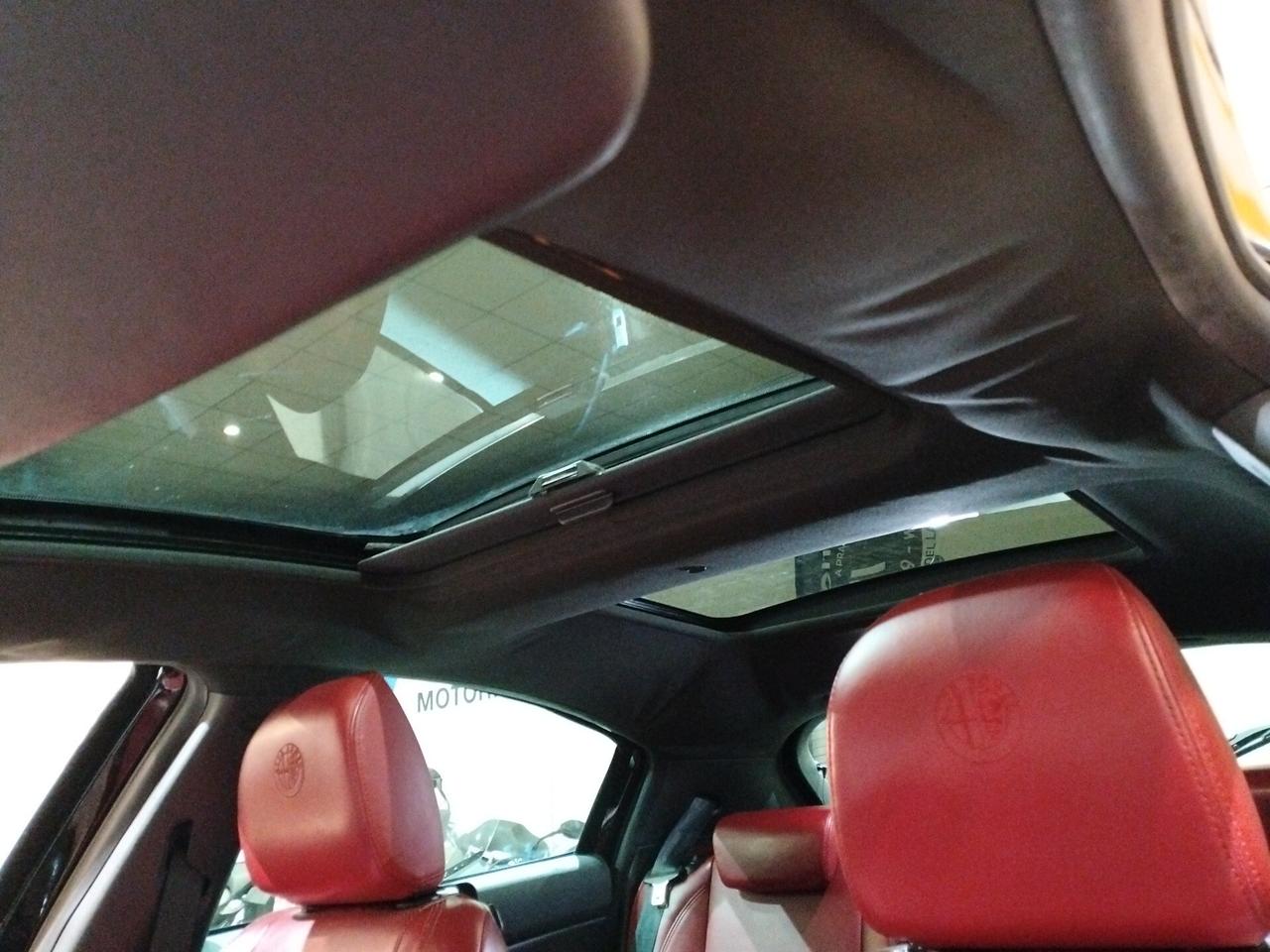 Alfa Romeo Giulietta 1.6 jtdm Distinctive *NEOPATENTATI*