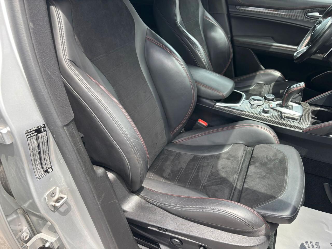 Alfa Romeo Stelvio 2.2 Turbodiesel 210 CV AT8 Q4 Veloce Tì