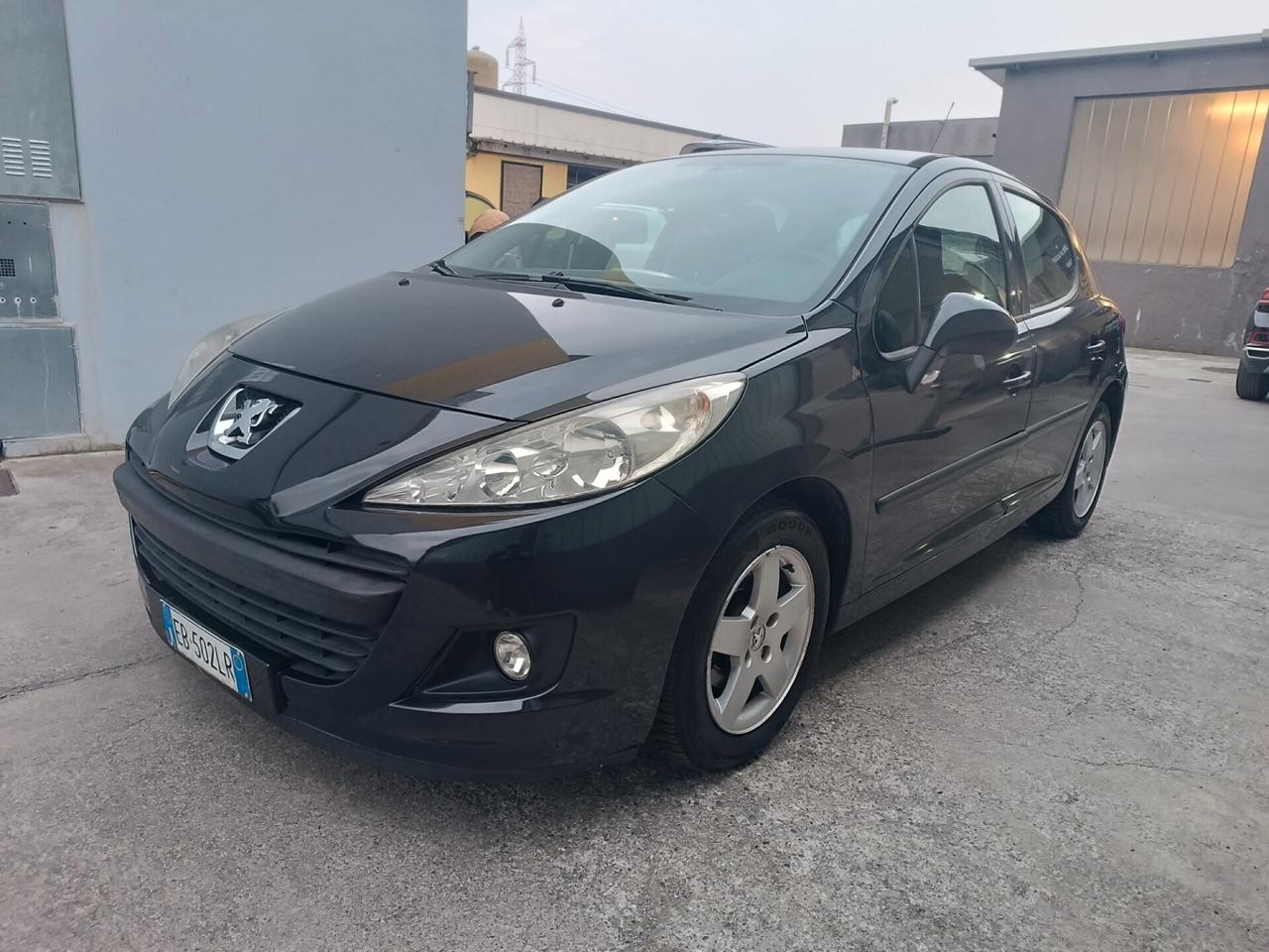 Peugeot 207 1.4 GPL garanzia