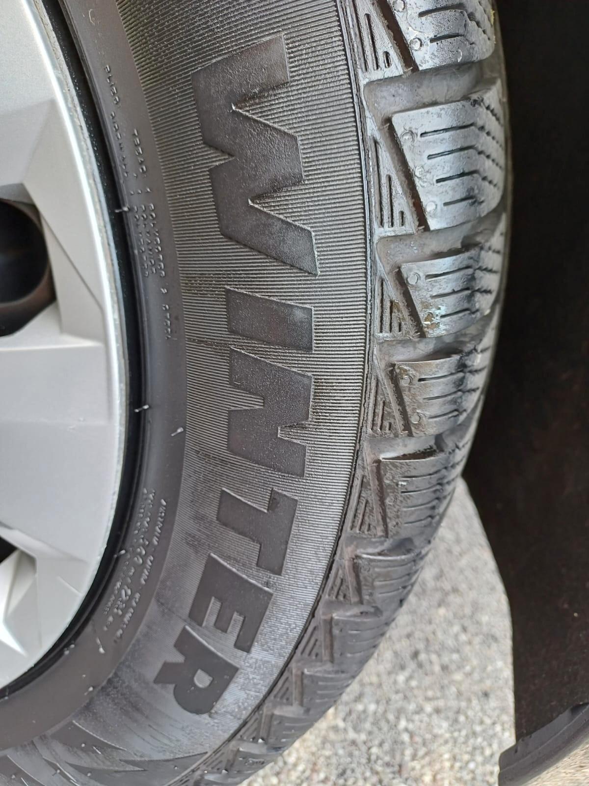 Volkswagen Polo 1.0 MPI 65 cv 5 porte Trendline BMT