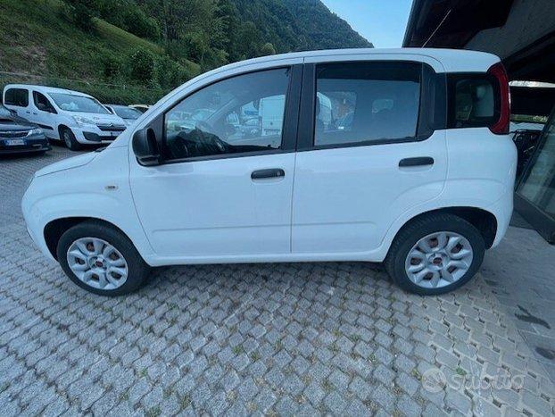Fiat Panda 0.9 TwinAir Turbo Natural Power Lounge