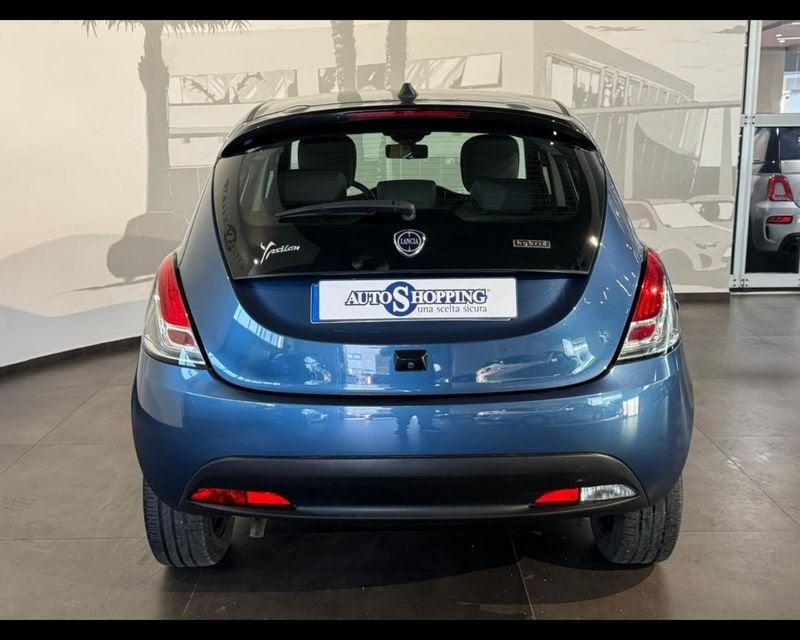 Lancia Ypsilon 3ª serie 1.0 FireFly 5 porte S&S Hybrid Silver