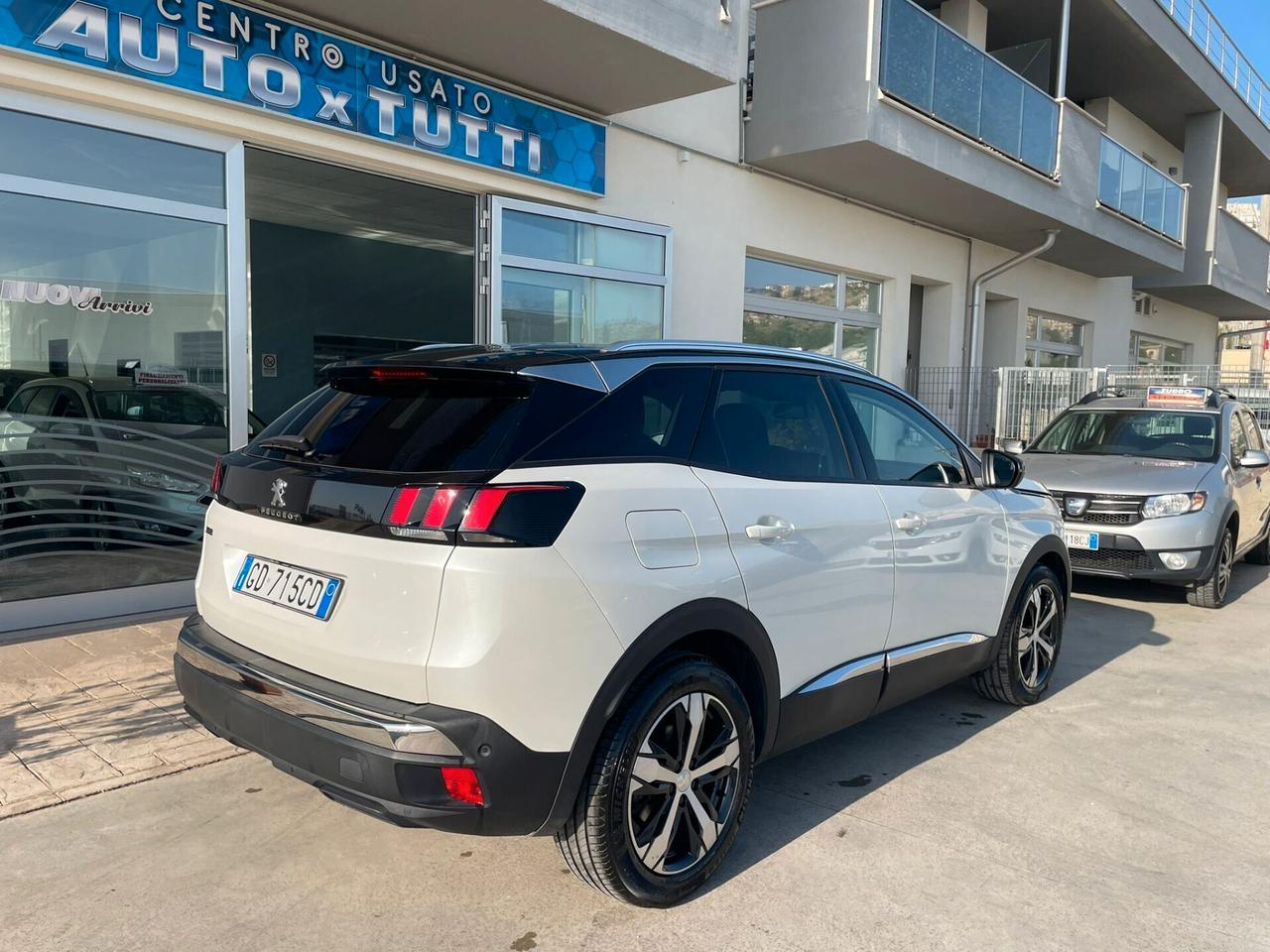 Peugeot 3008 BlueHDi 130 S&S EAT8 Allure