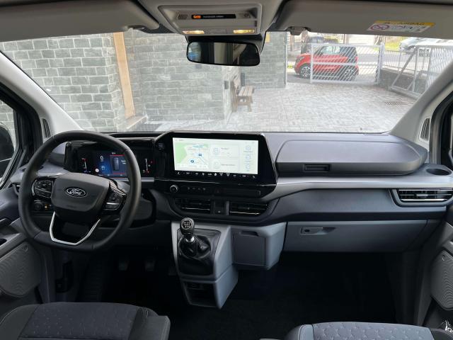 Ford Tourneo Custom Titanium 320 L2 *8 Posti PRONTA CONSEGNA*