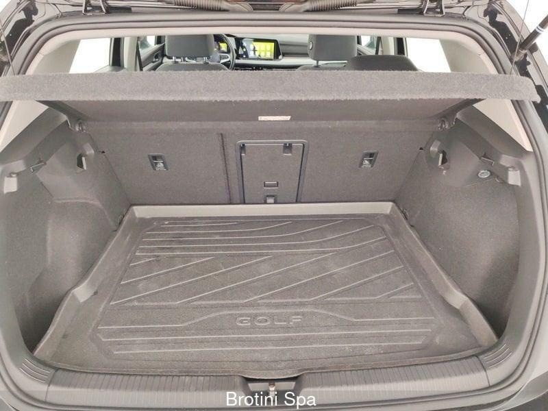 Volkswagen Golf 1.0 TSI EVO Life
