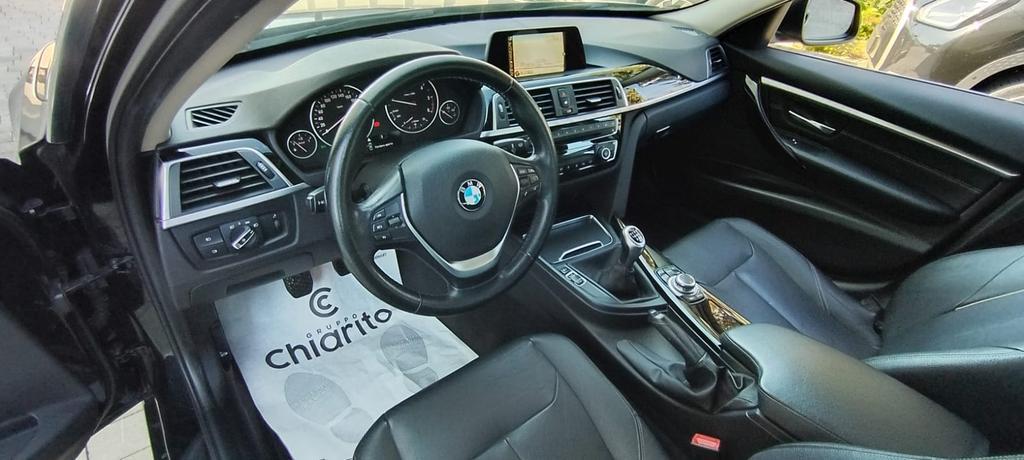 BMW Serie 3 Touring 318 d Luxury