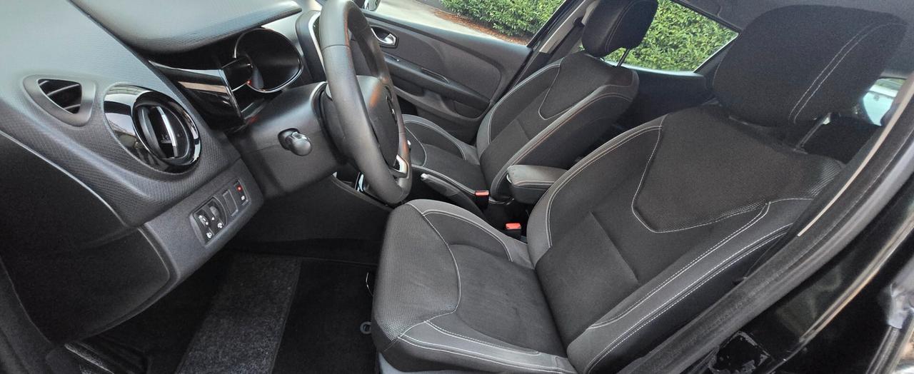 Renault Clio dCi 8V 90 CV 5 porte Moschino Life