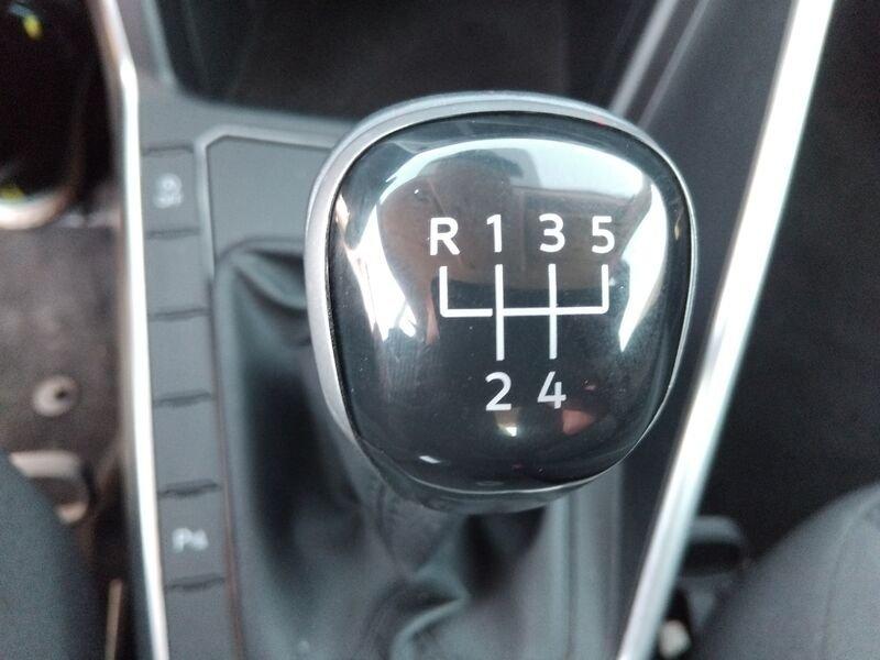 Volkswagen Polo VI 2022 1.0 tsi Style 95cv