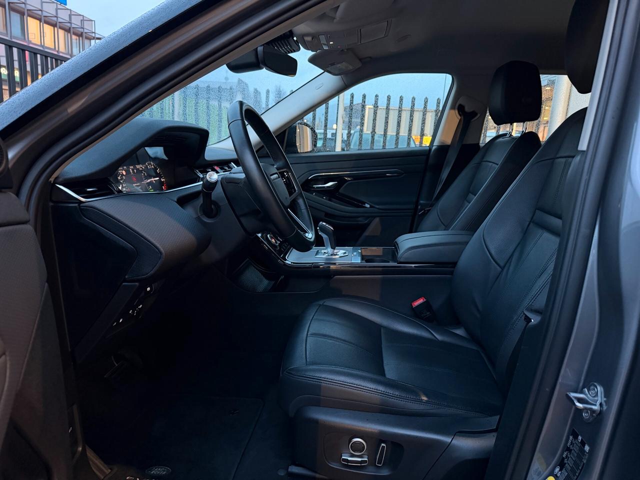 Land Rover Range Evoque 1.5 I3 PHEV 300 CV AWD