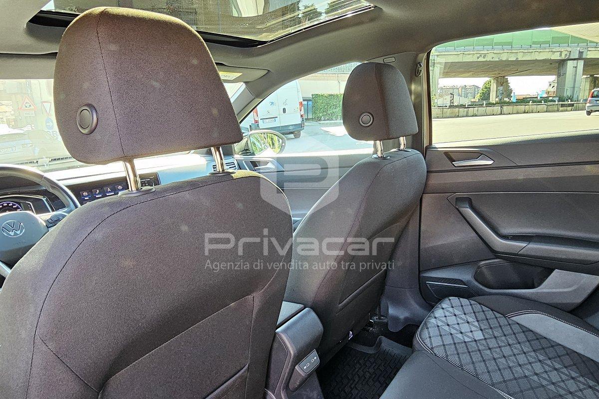 VOLKSWAGEN Taigo 1.0 TSI 110 CV DSG R-Line