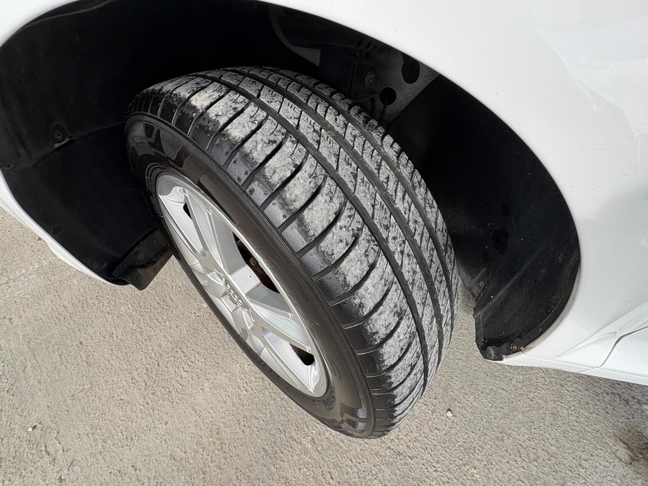 Audi A3 1.9 TDI F.AP. Attraction TETTO APRILE