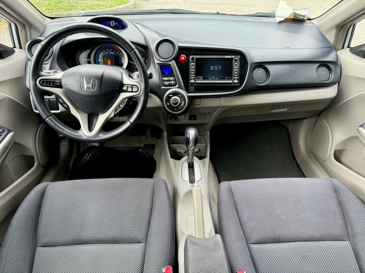 Honda INSIGHT IBRIDA NEOPATENTATI