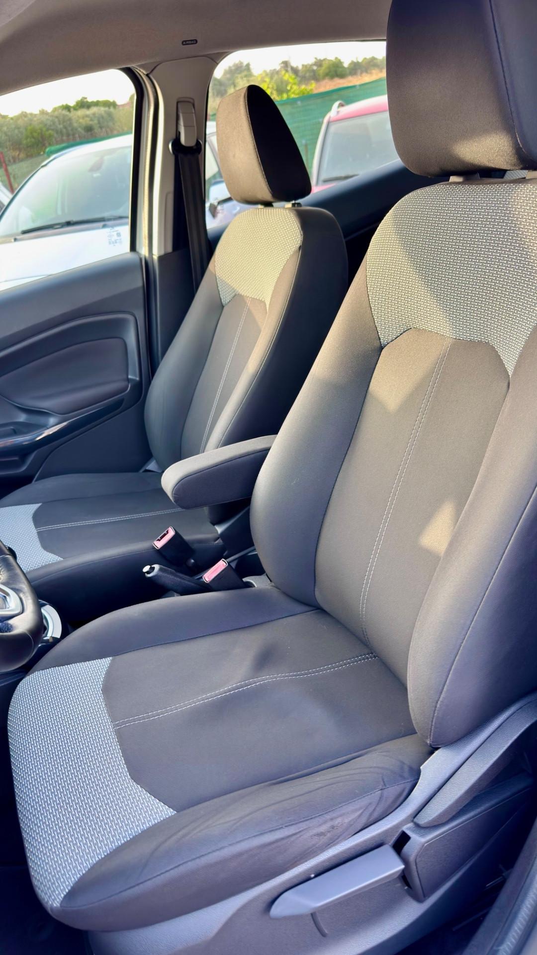 Ford EcoSport 1.5 TDCi 95 CV Titanium