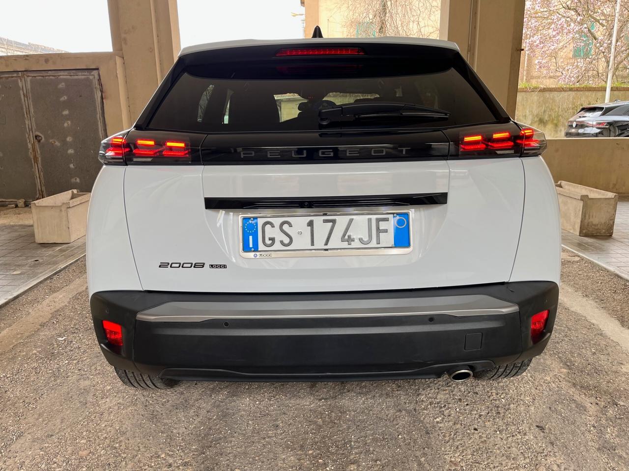 Peugeot 2008 BlueHDi 130 S&S EAT8 Allure