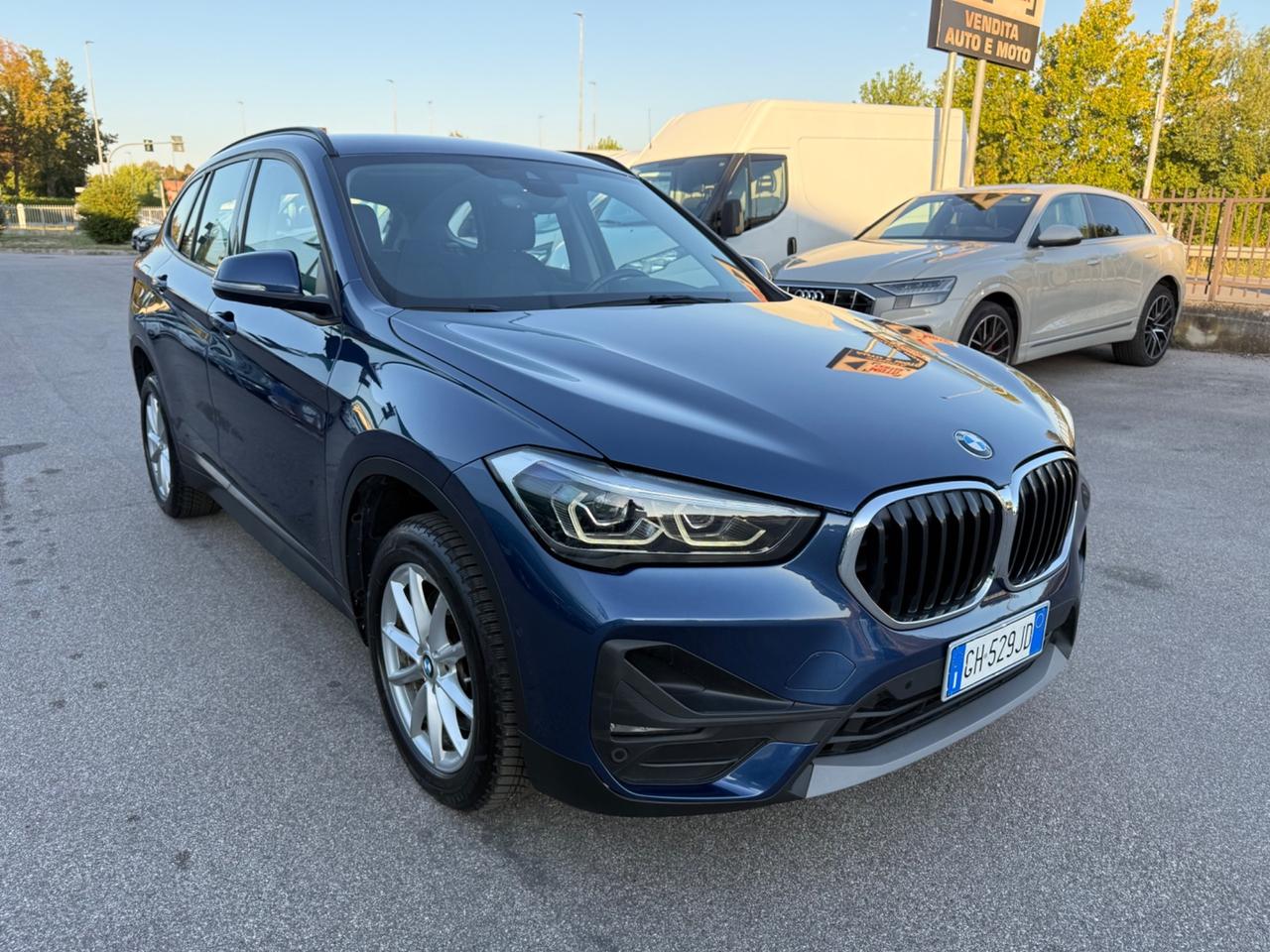 Bmw X1 20d 2.0 190 Cv Fari led
