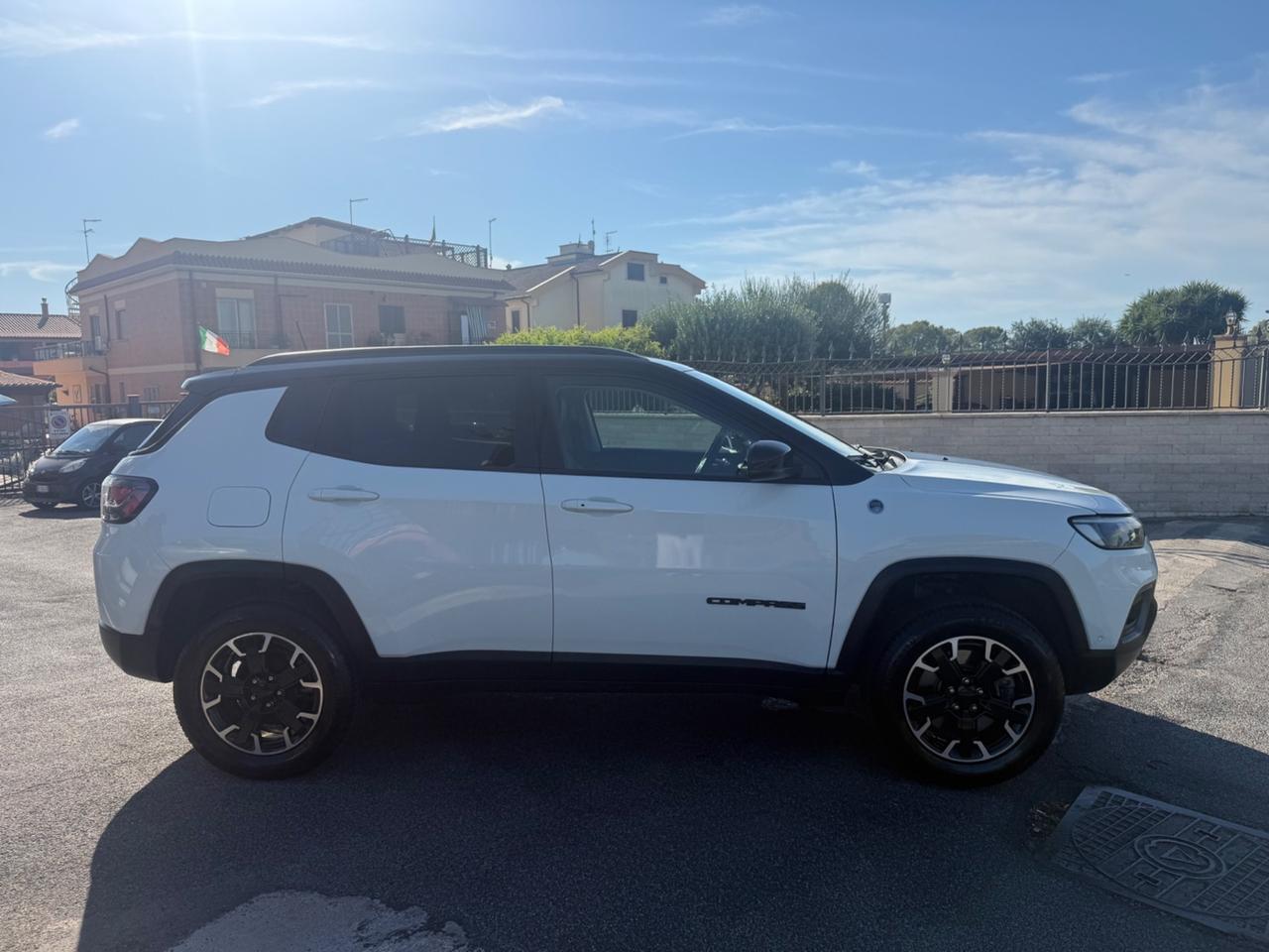 Jeep Compass 1.3 Turbo T4 240cv PHEV 4xe Trailhawk