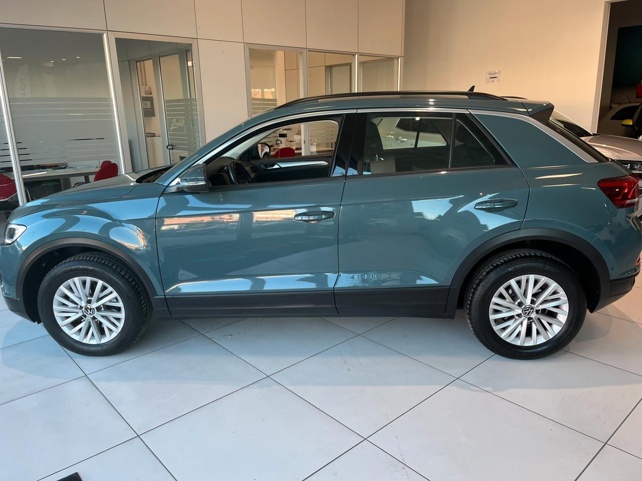 VOLKSWAGEN T-ROC 1.0 BZ - OK NEOPATENTATI