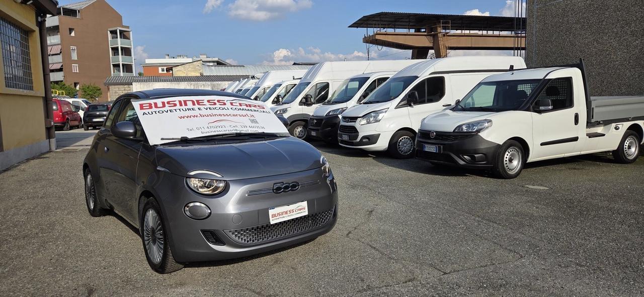 Fiat 500e BUSINESS OPENING EDITION - 100% ELETTRICA -43 KW- KM. 19000 AUTO PER NEOPATENTATI