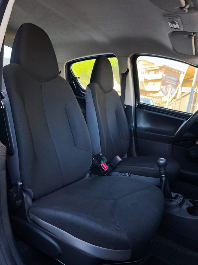 TOYOTA Aygo 1.0 12V VVT-i 5 Porte Lounge Navi Connect