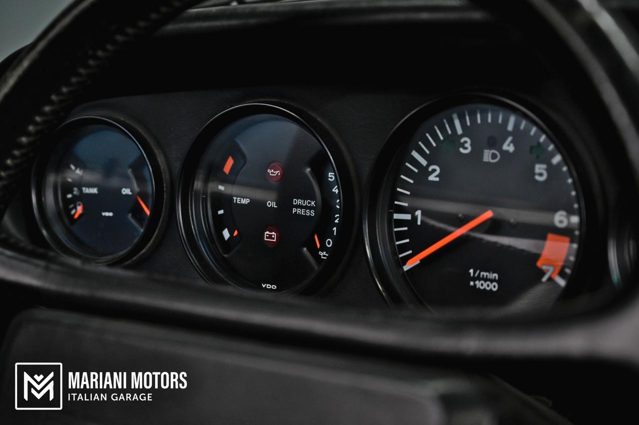 Porsche 911 (930) Carrera 3.2 Targa