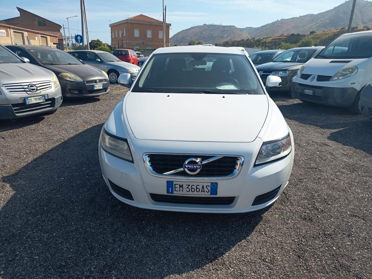 Volvo V50 D2 POLAR