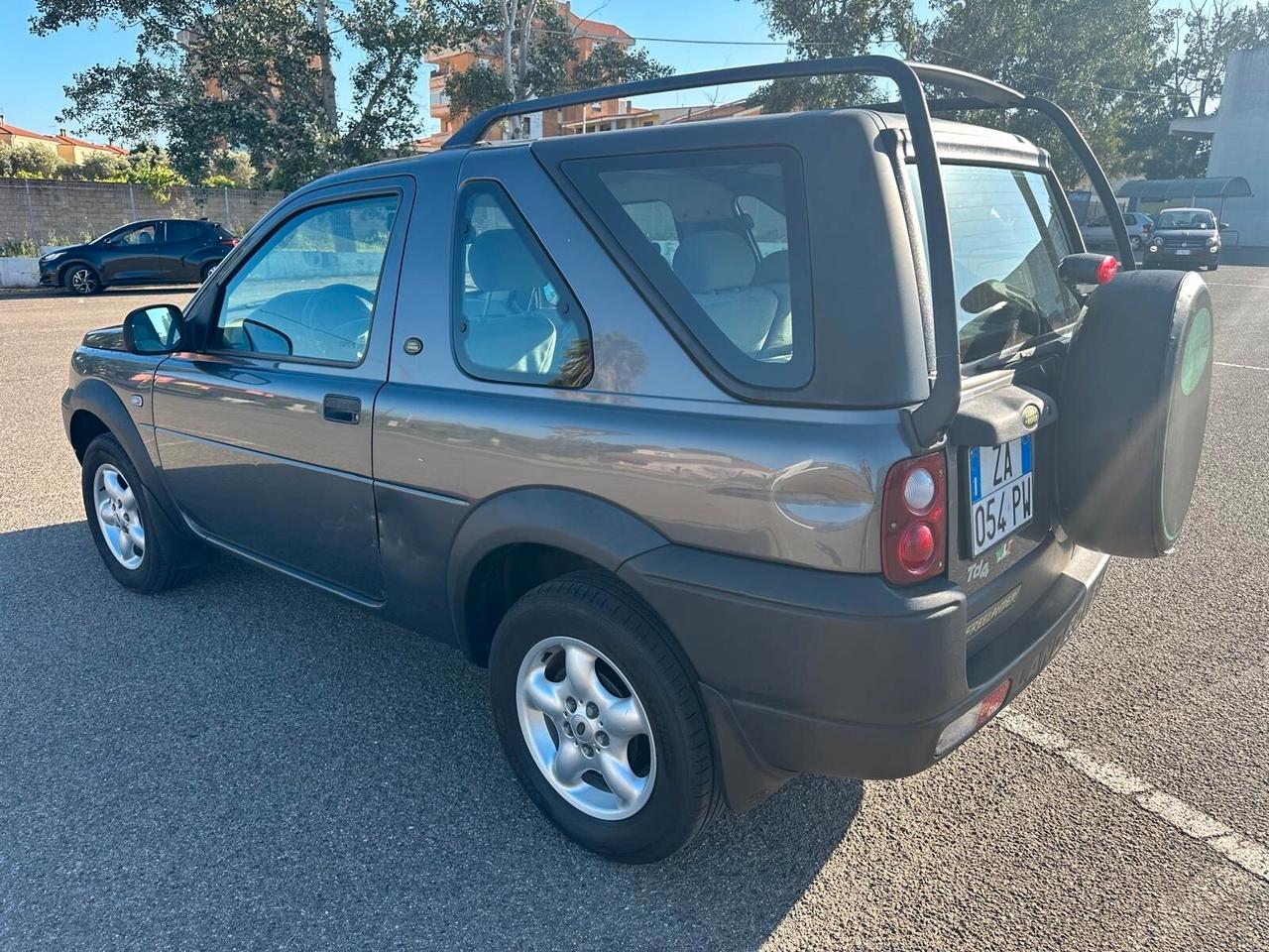 Land Rover Freelander 2.0 Td4 16V cat 3p. Hardback