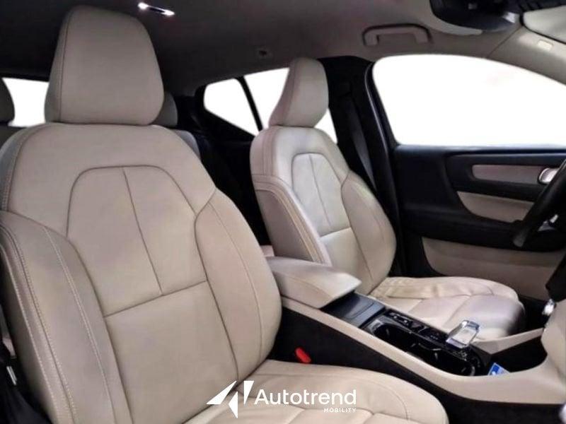Volvo XC40 T3 163 CV Automatica NAVI LED Inscription
