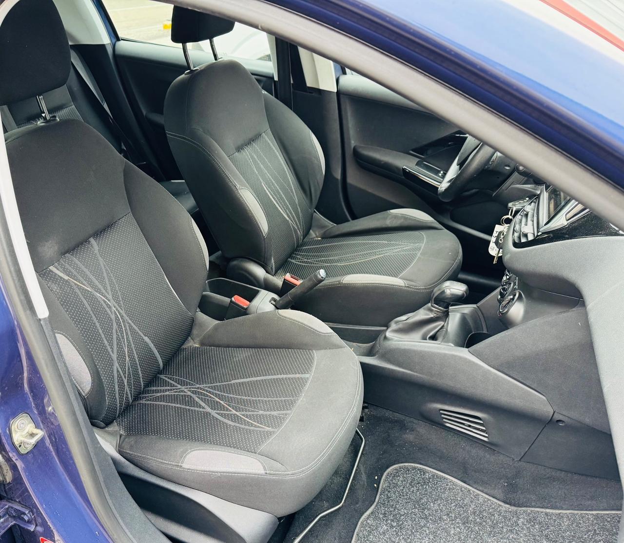 Peugeot 208 1.2 5porte Allure Ok Neopatentati