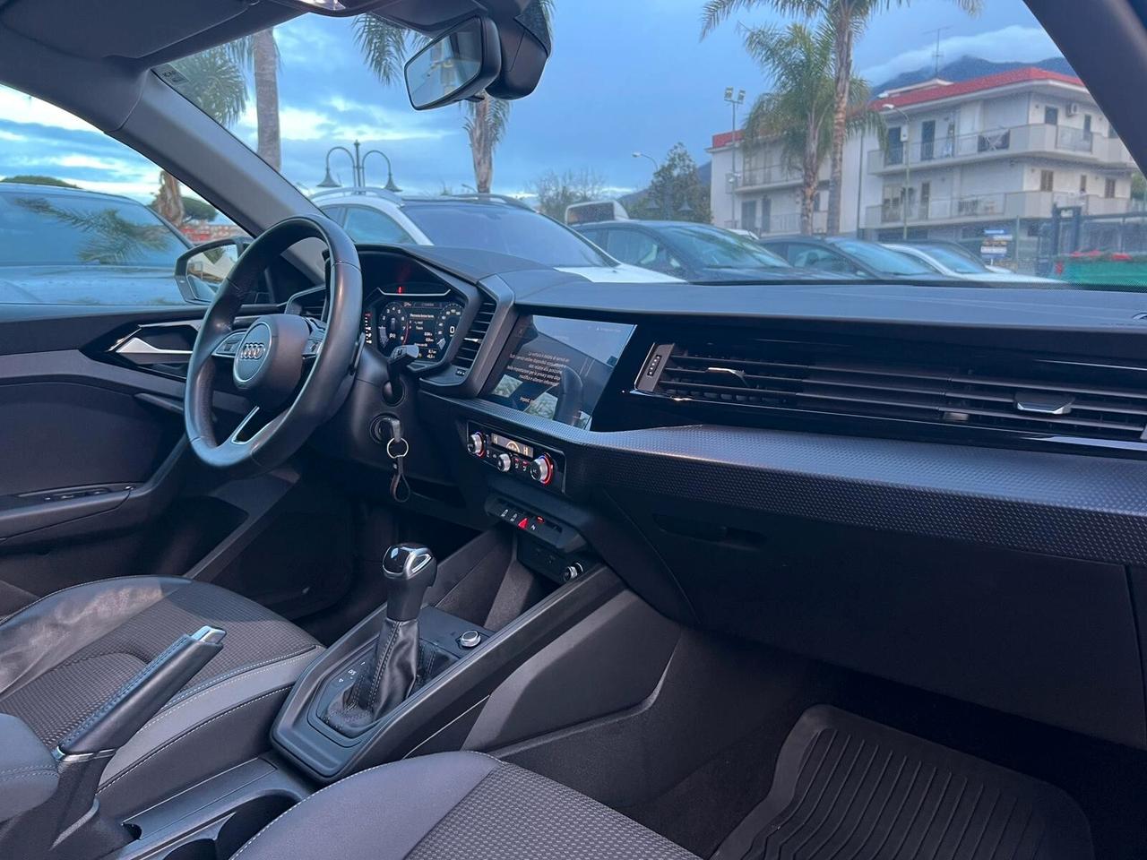 Audi A1 allstreet 30 TFSI S tronic Identity Contrast