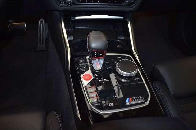 BMW M4 510 CV COMPETITION COUPE LED PDC NAVI KAMERA TETTO