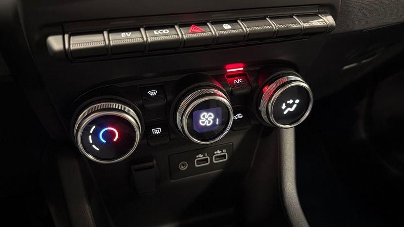 Renault Clio 1.6 E-Tech full hybrid Evolution 145cv