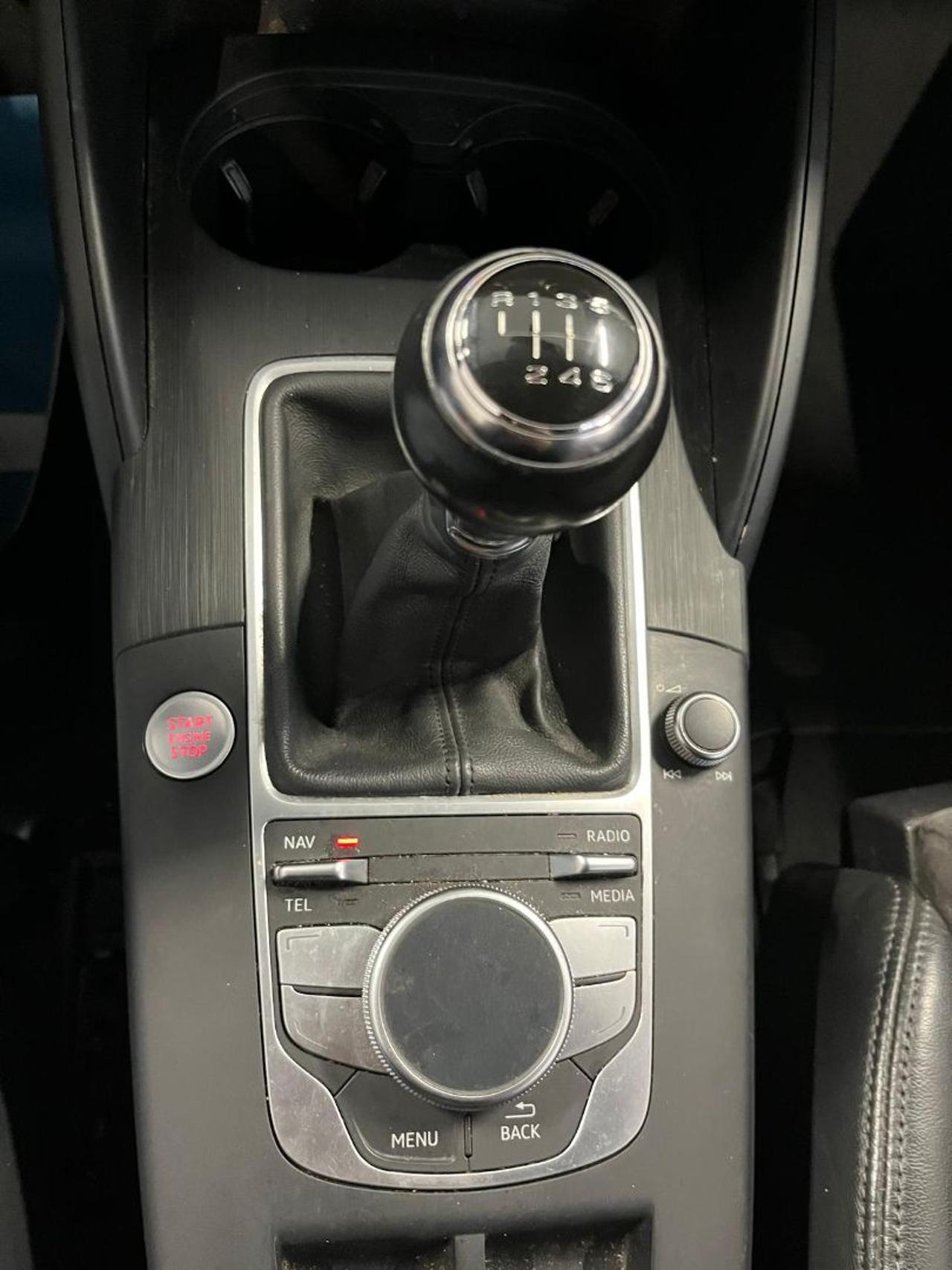 AUDI A3 Cabrio 1.4 TFSI COD ultra Ambition