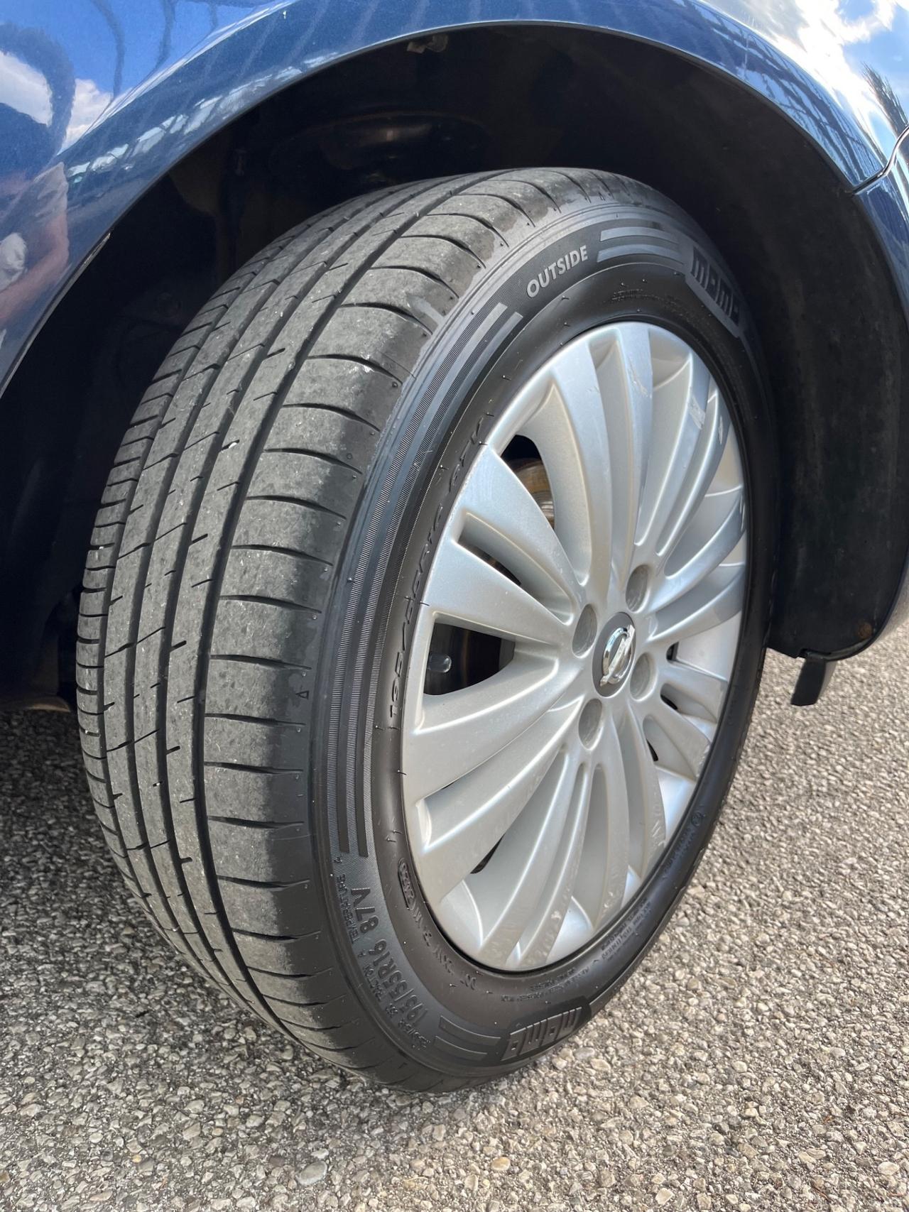 Opel Corsa 1.2 3 porte b-color OK NEOPATENTATI