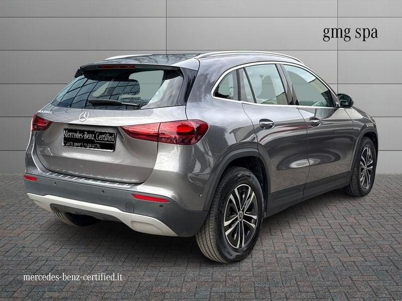 Mercedes-Benz GLA 180 d Advanced auto