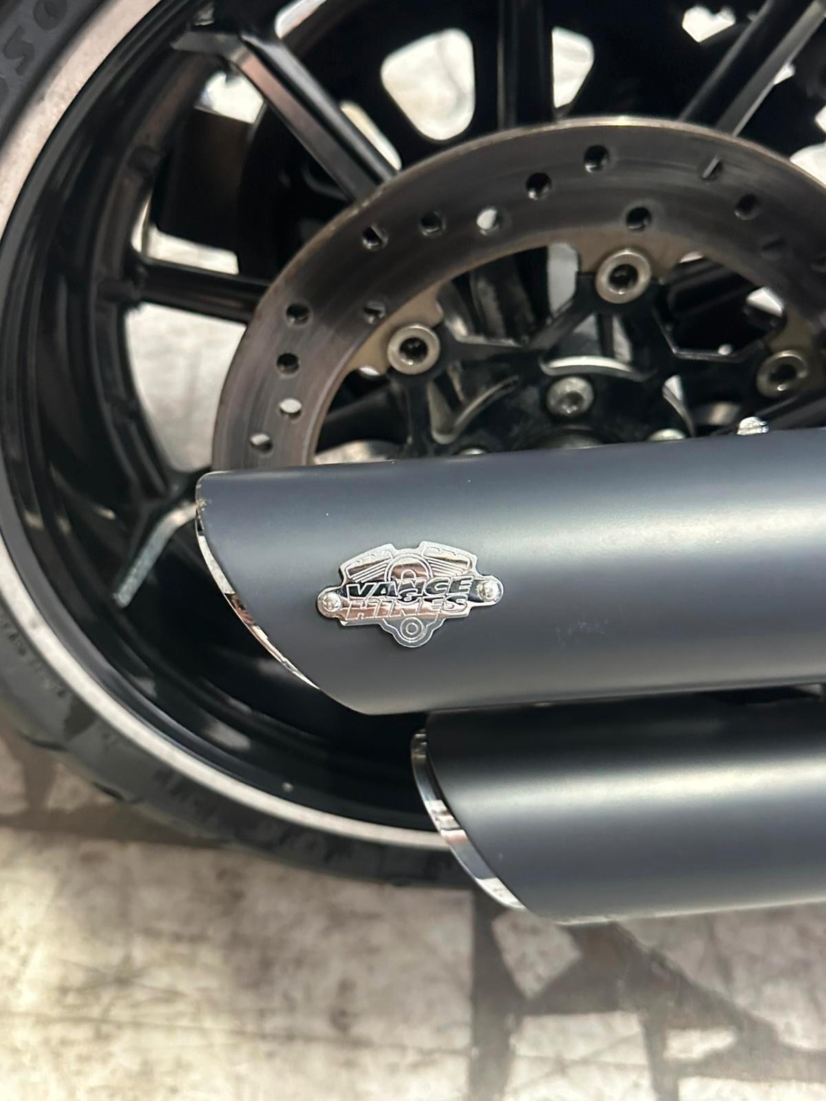 Harley-davidson Breakout 103