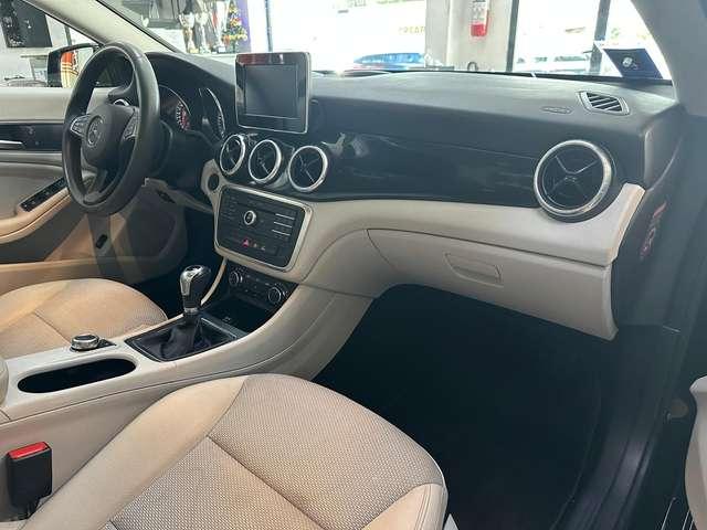 Mercedes-Benz CLA 180 cdi Executive SOLI 76.000 KM REALI PARI AL NUOVO!!